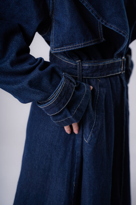 Dark Odd Trenchy